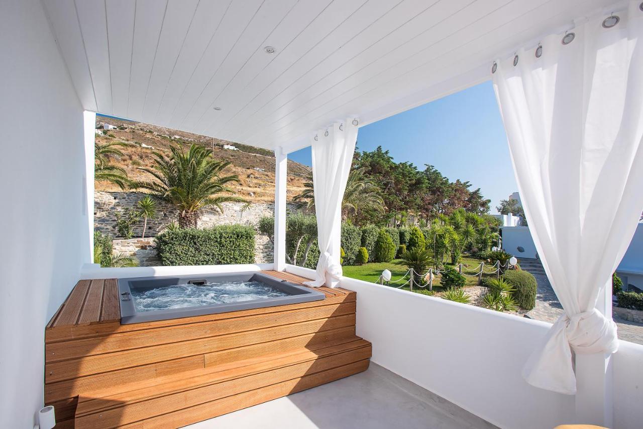 Paros Palace Экстерьер фото