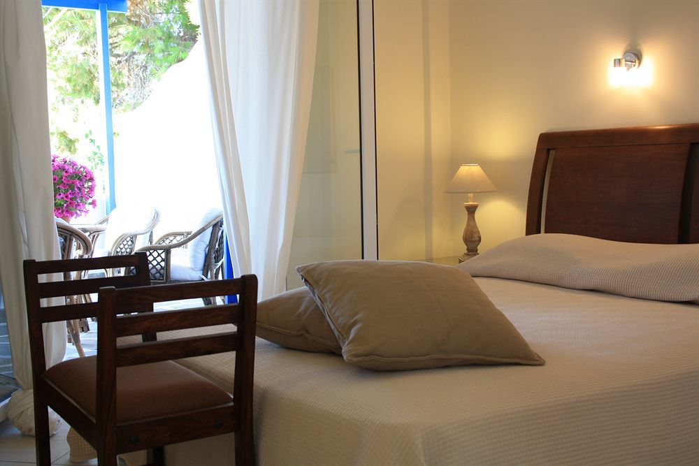 Paros Palace Экстерьер фото